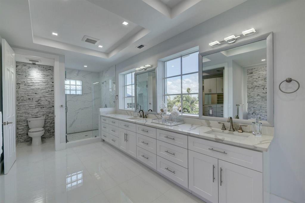 JUNO BEACH 1ST ADD - Residential