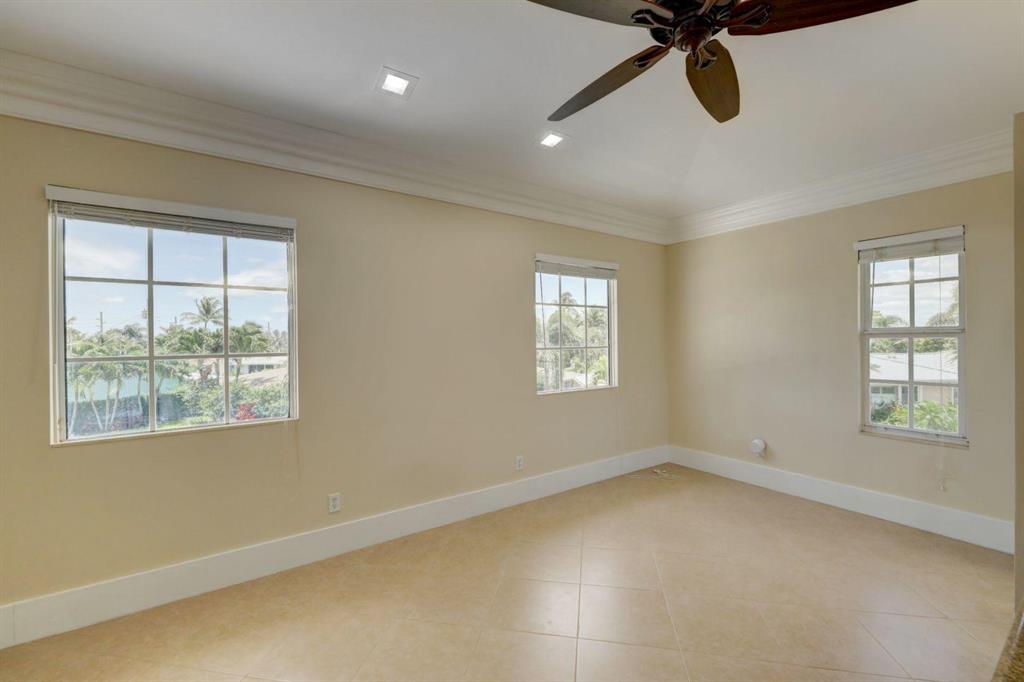 JUNO BEACH 1ST ADD - Residential