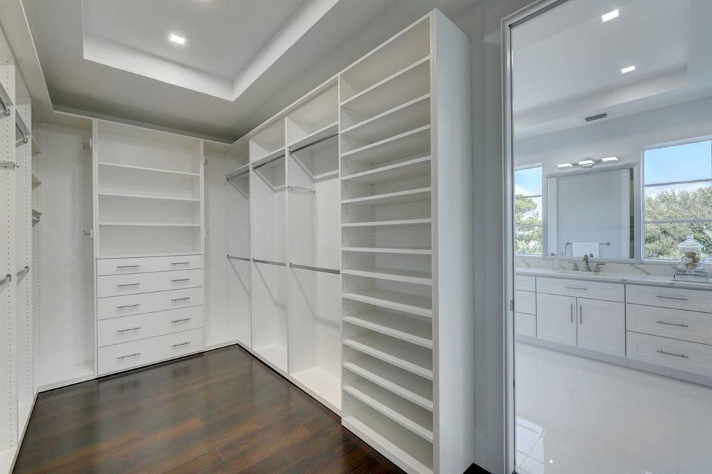 JUNO BEACH 1ST ADD - Residential