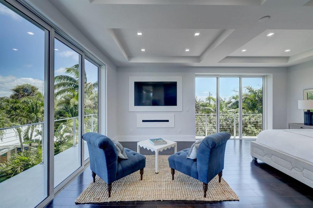 JUNO BEACH 1ST ADD - Residential