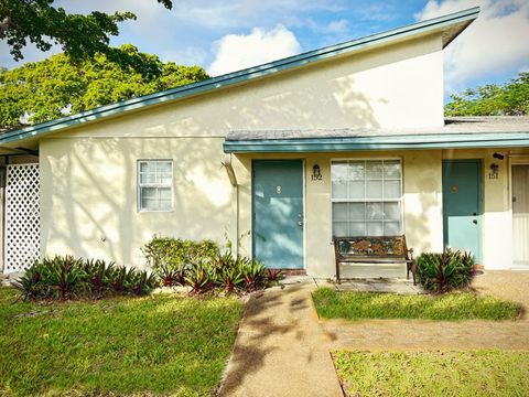 3001 NW 4th Ter 152 Pompano Beach FL 33064