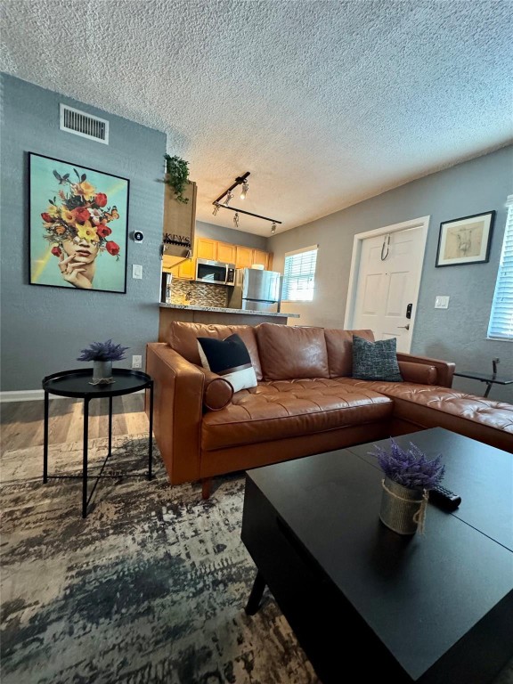 THE GROVE - Residential