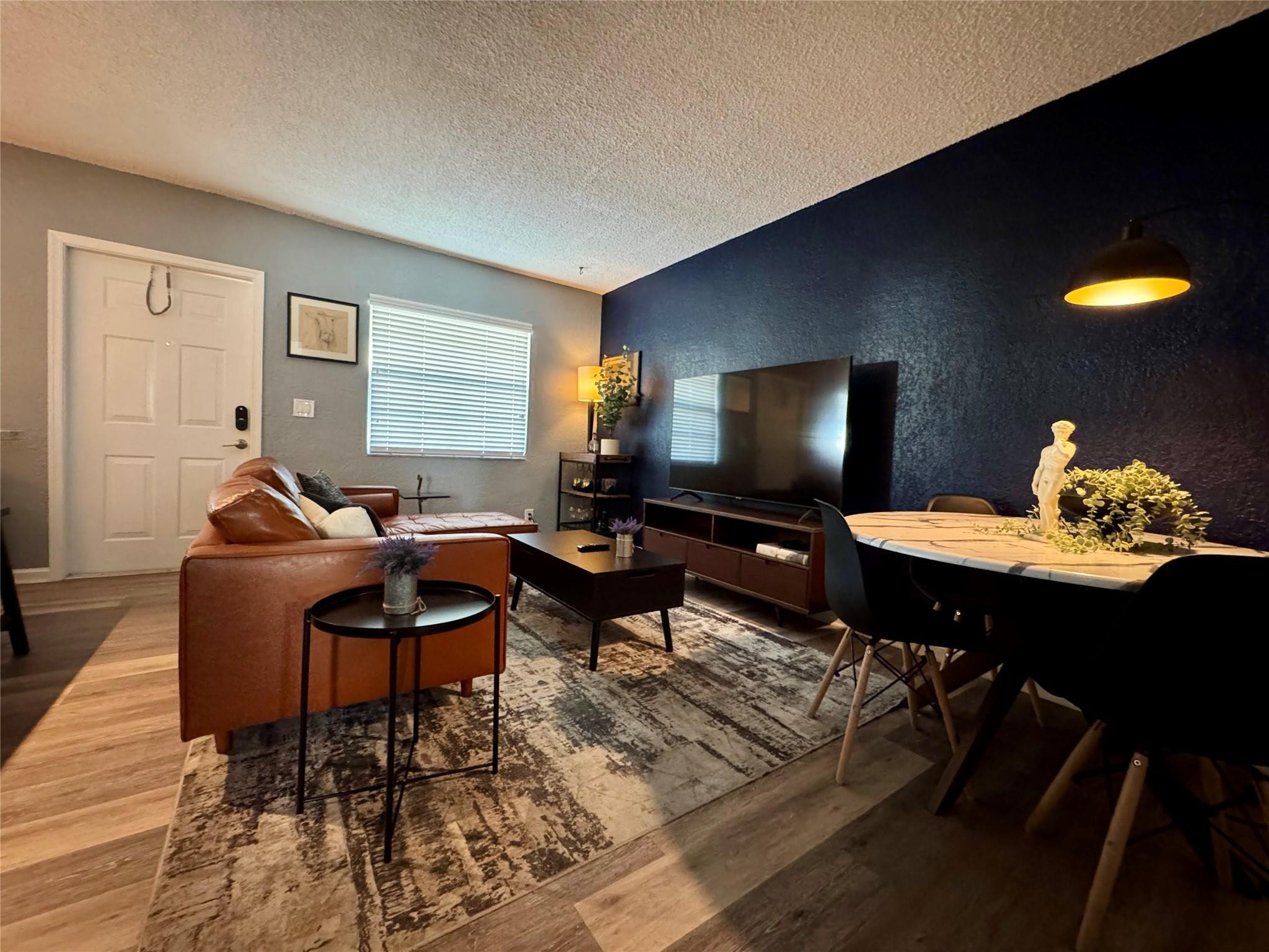 THE GROVE - Residential