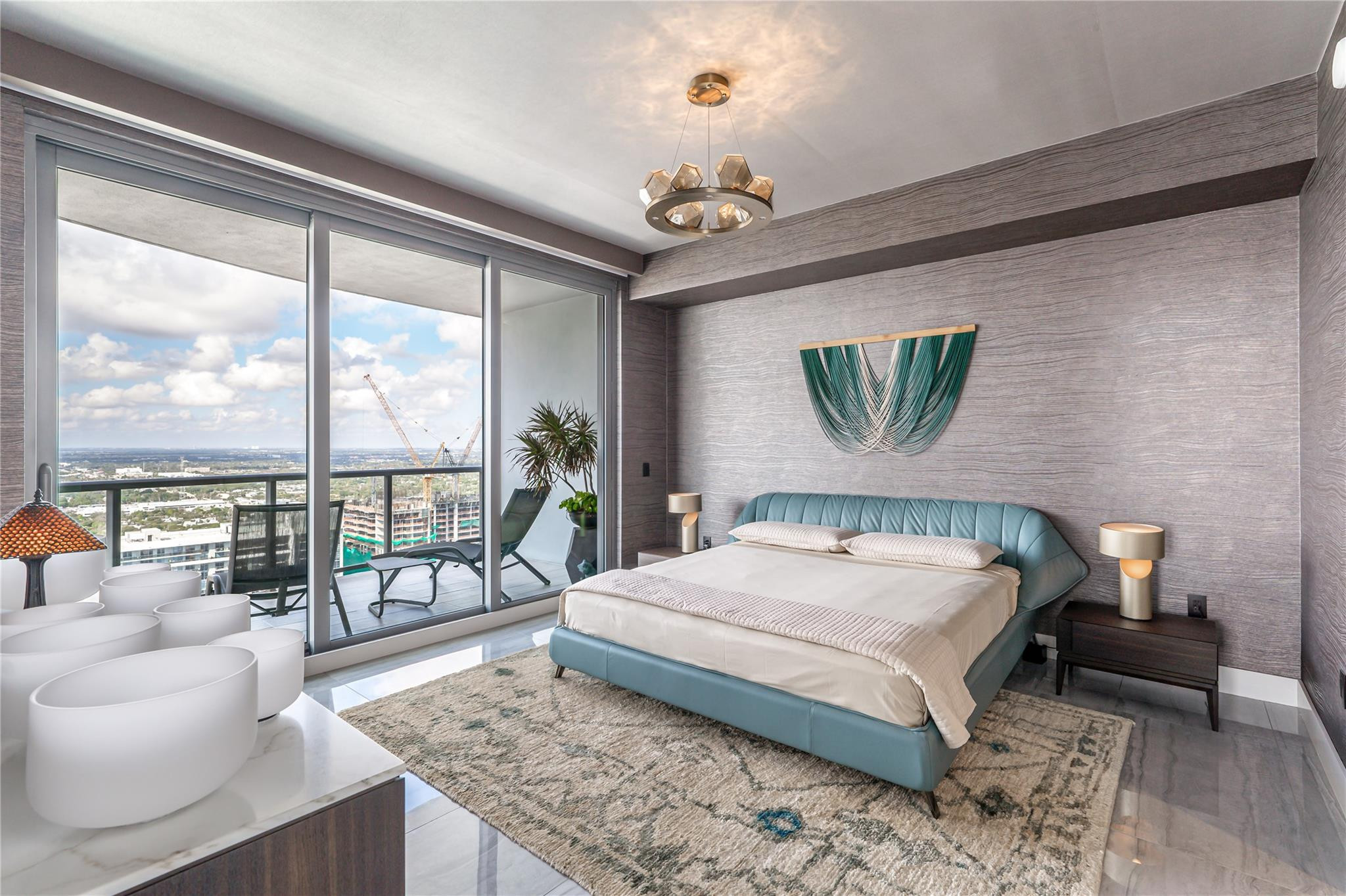 100 Las Olas - Residential