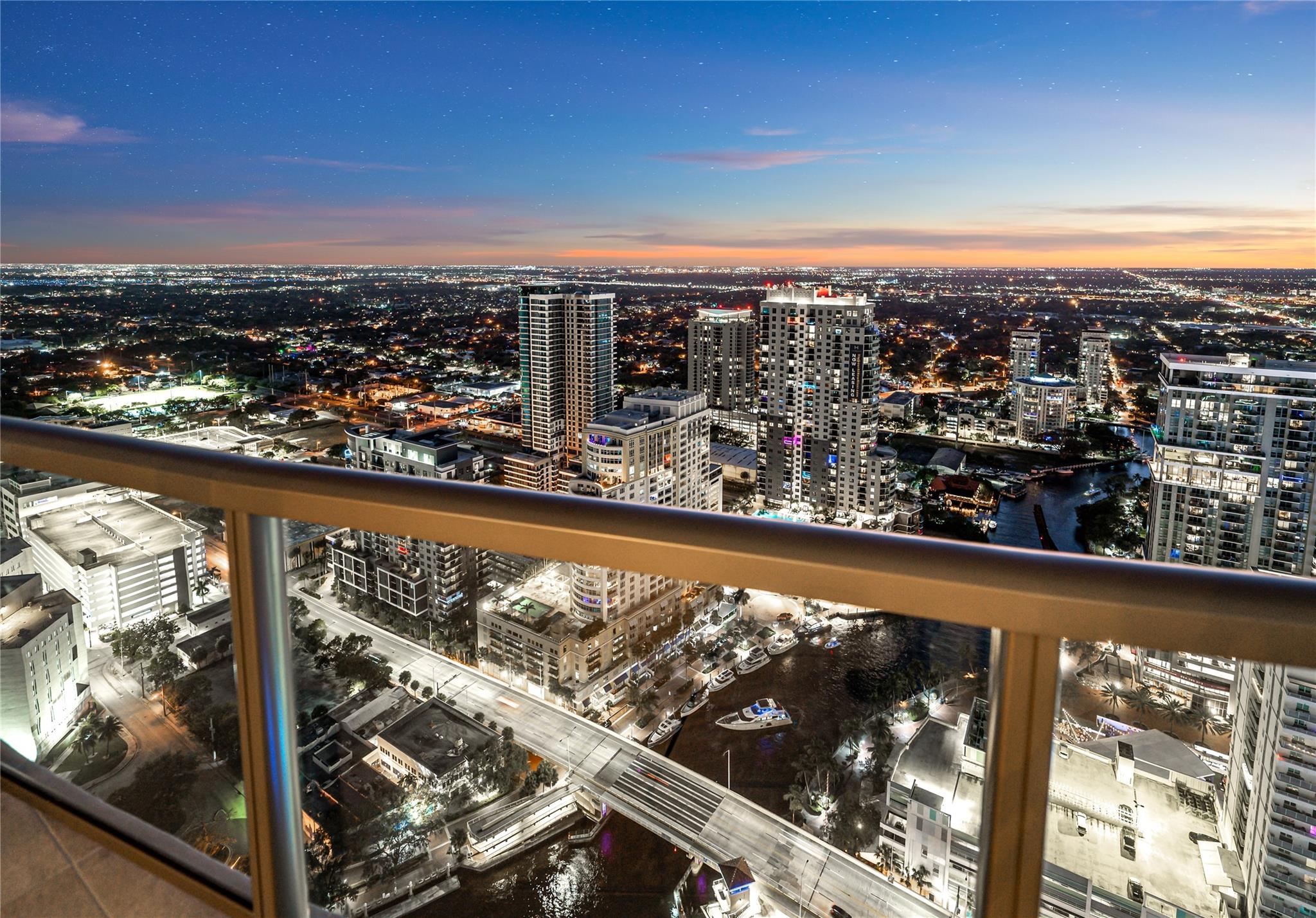 100 E Las Olas Blvd 4604