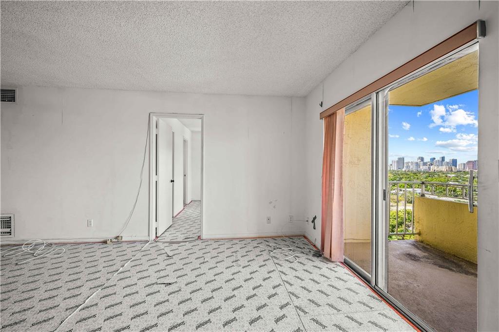 Victoria Park Tower - Residential