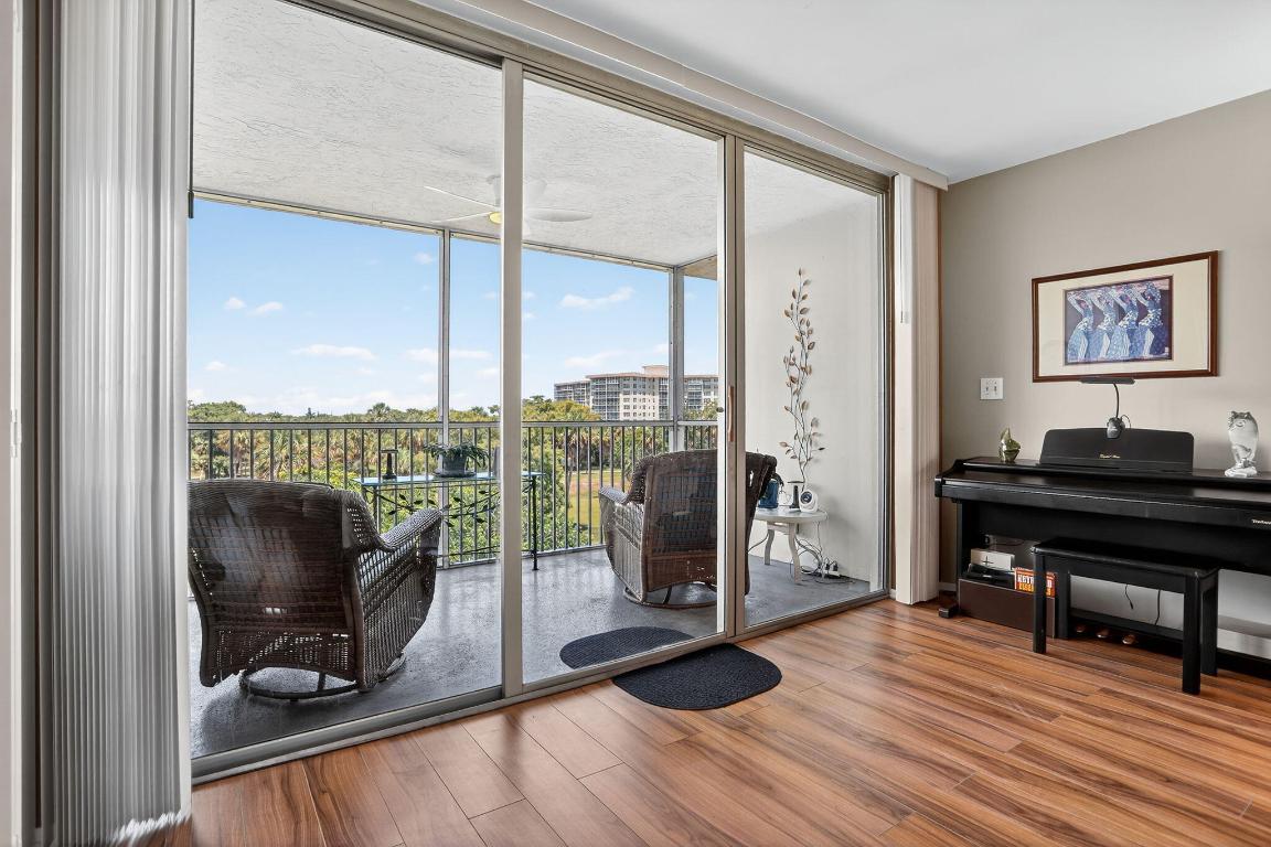 Palm Aire Country Club - Residential