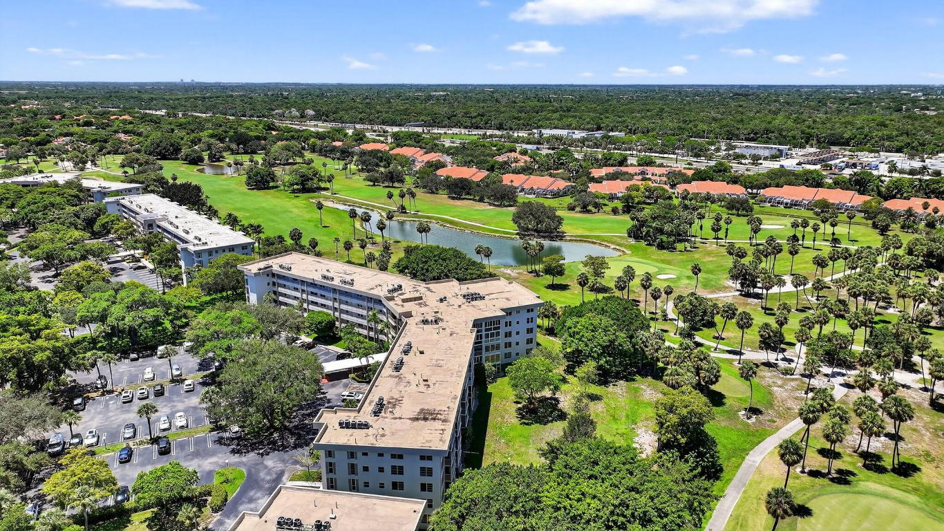 Palm Aire Country Club - Residential