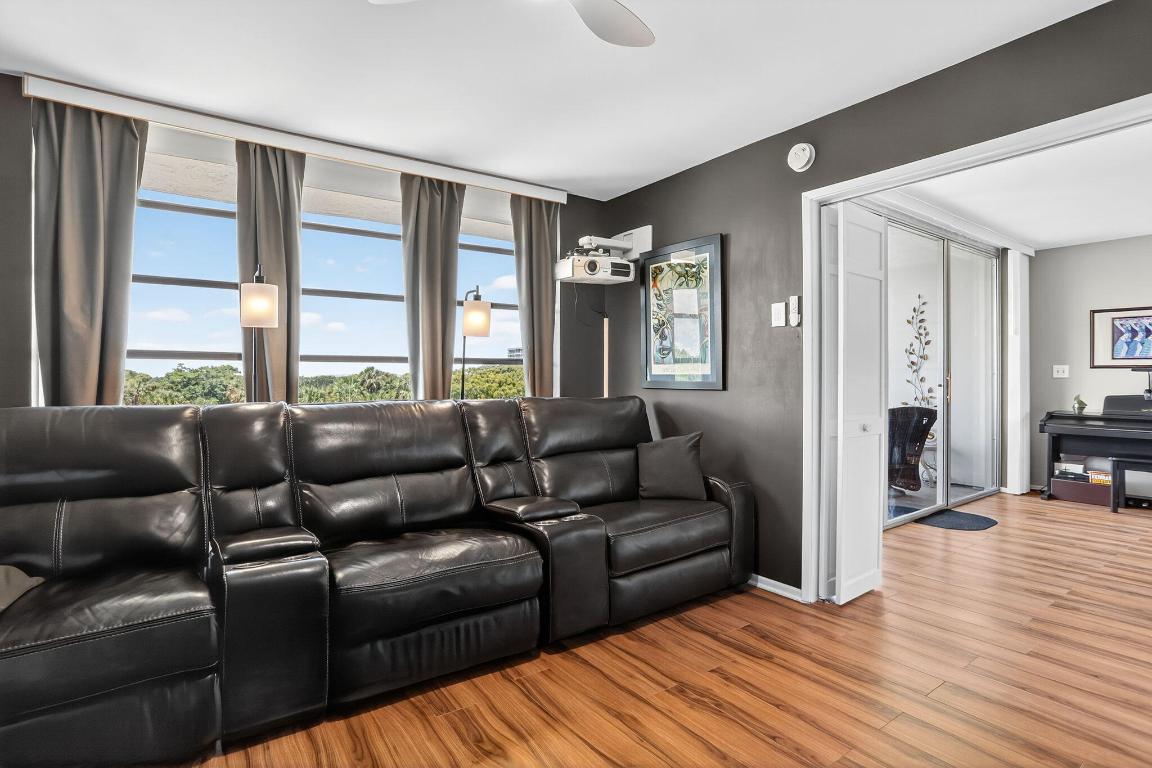 Palm Aire Country Club - Residential