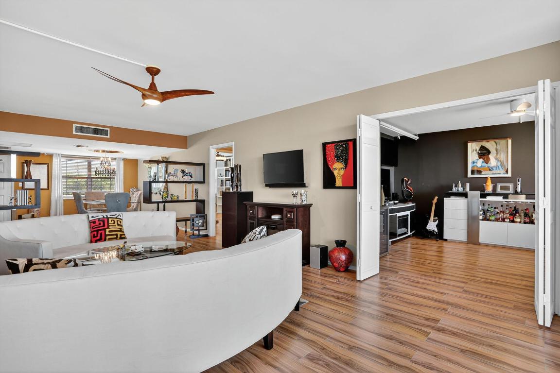 Palm Aire Country Club - Residential