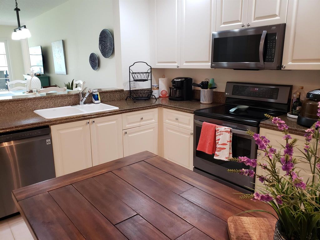 Photo of 8 Harbour Isle Drive E #105, Fort Pierce, FL 34949 (MLS # R11108393)