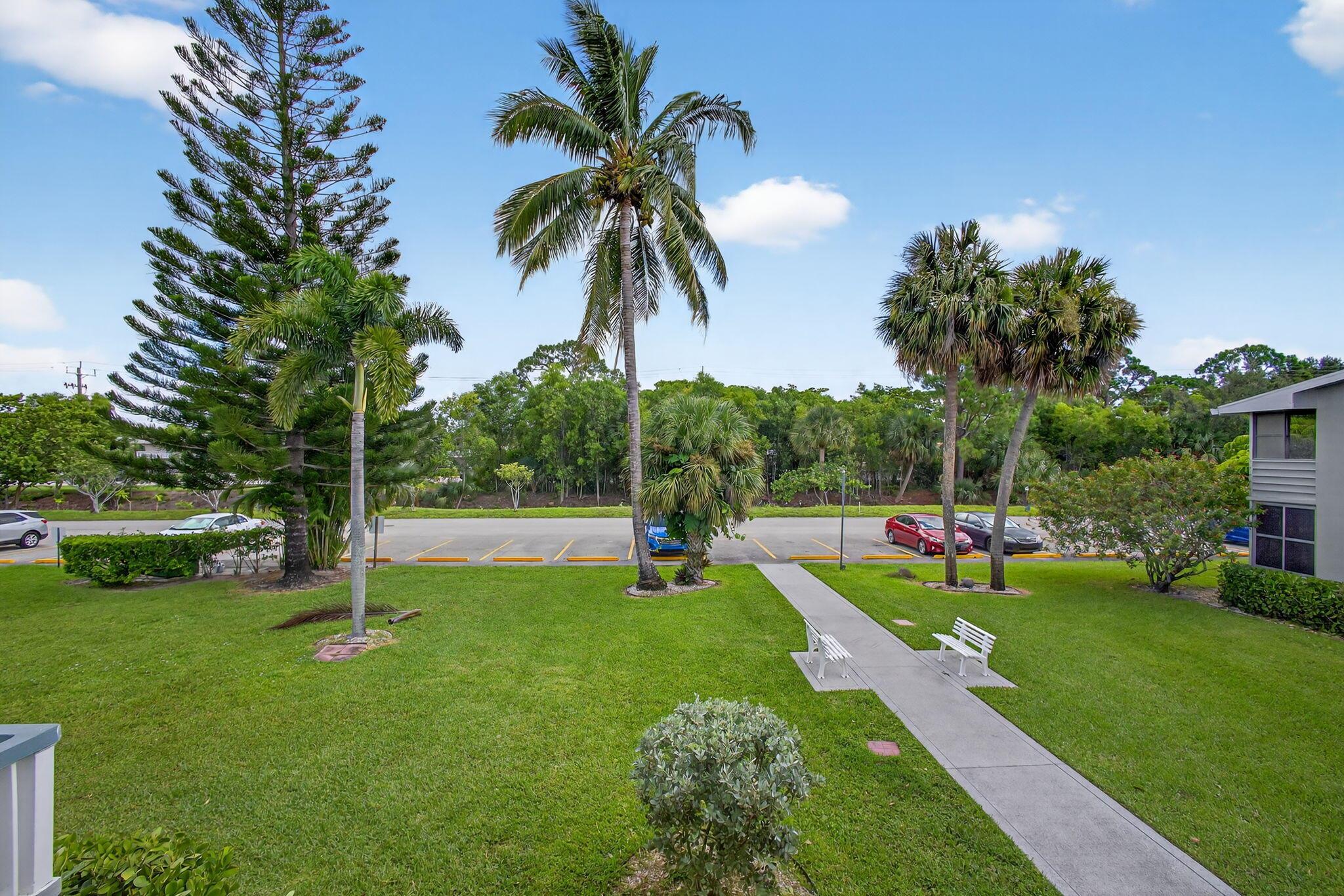 SHEFFIELD CONDOS A TO Q - Residential Lease