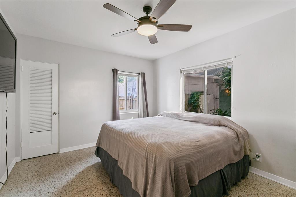 NORTH PALM BCH 3 - Residential