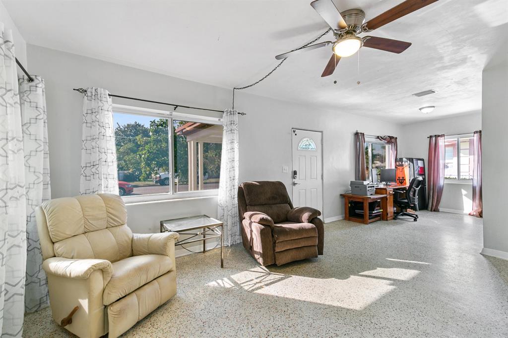 NORTH PALM BCH 3 - Residential