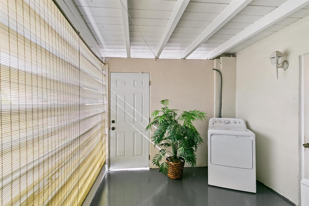 NORTH PALM BCH 3 - Residential