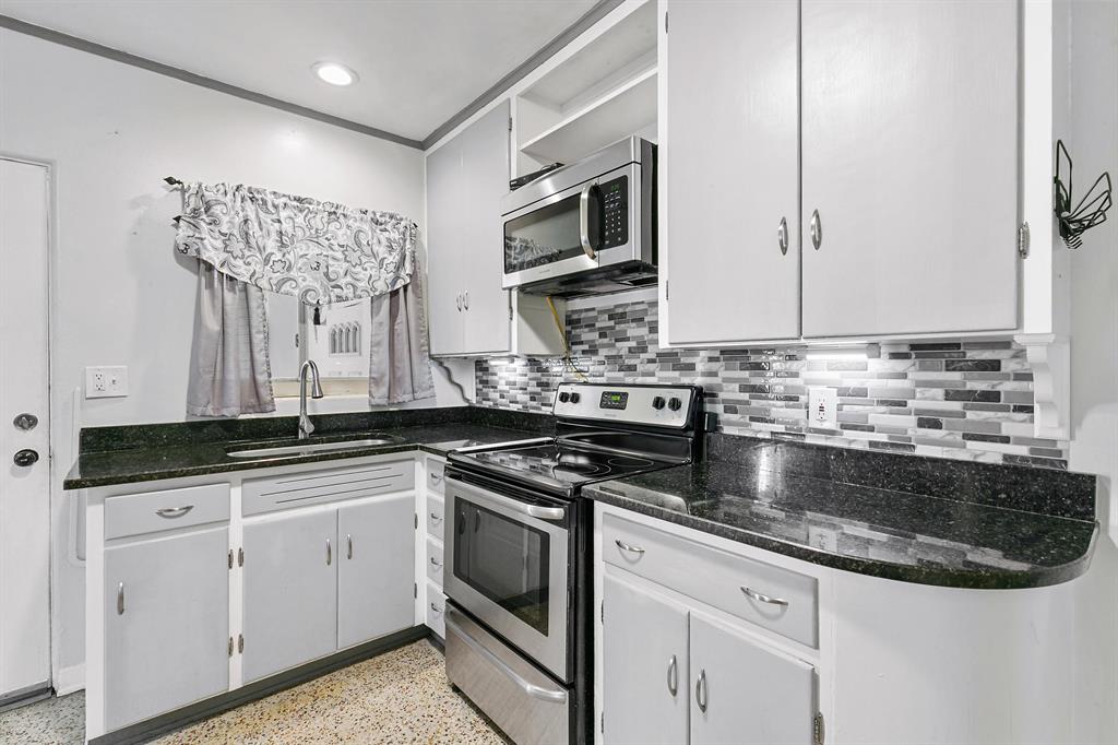 NORTH PALM BCH 3 - Residential