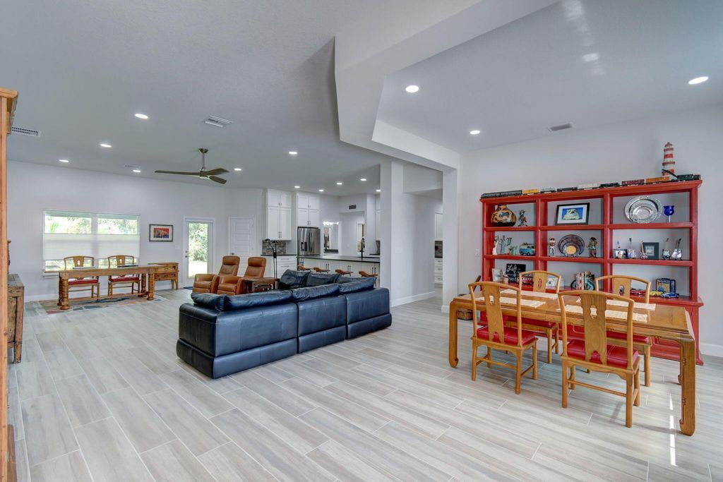 Photo of 8320 Amalfi Circle, Fort Pierce, FL 34951 (MLS # R10931864)