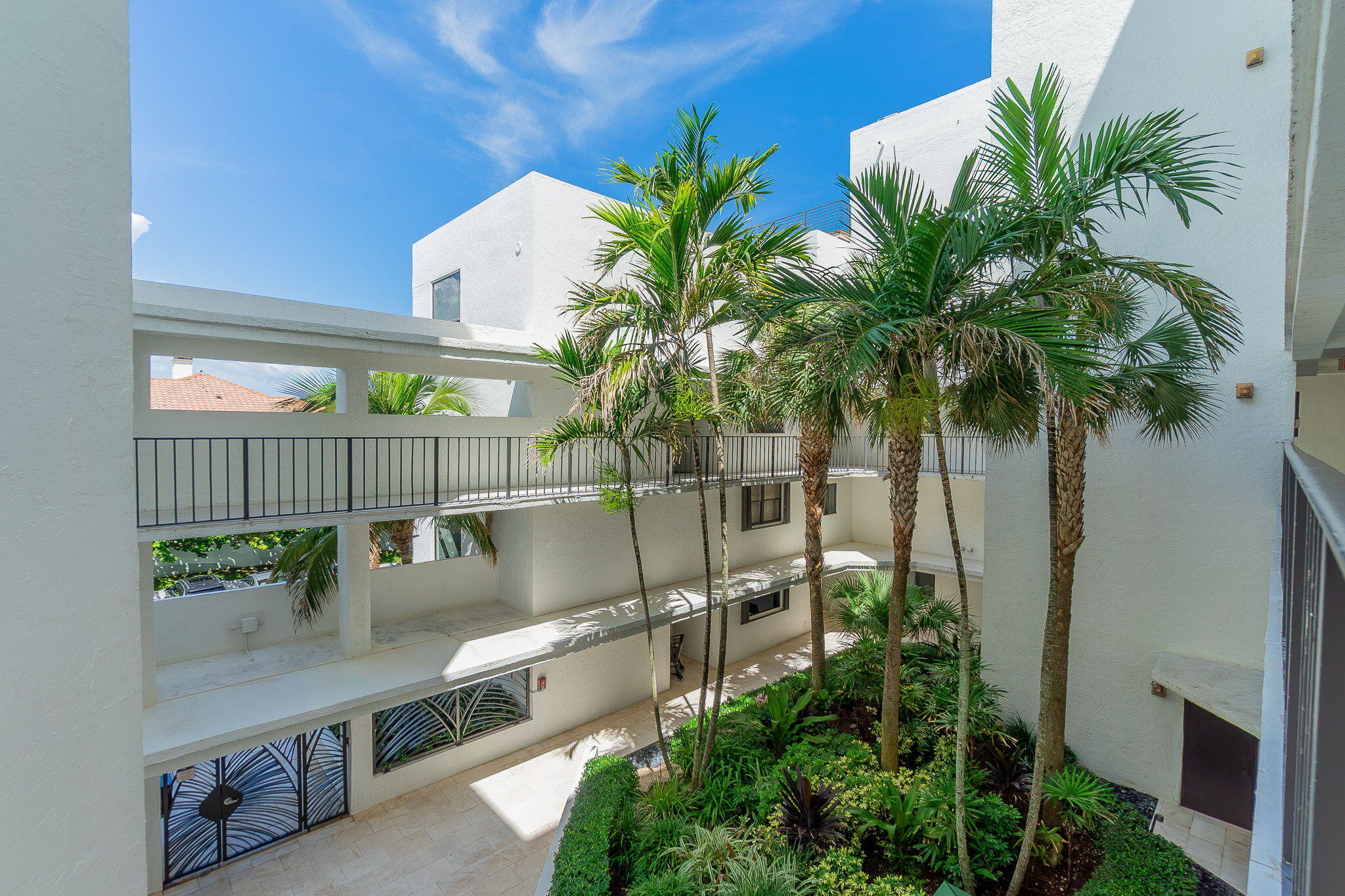 2565 S Ocean Boulevard 205n