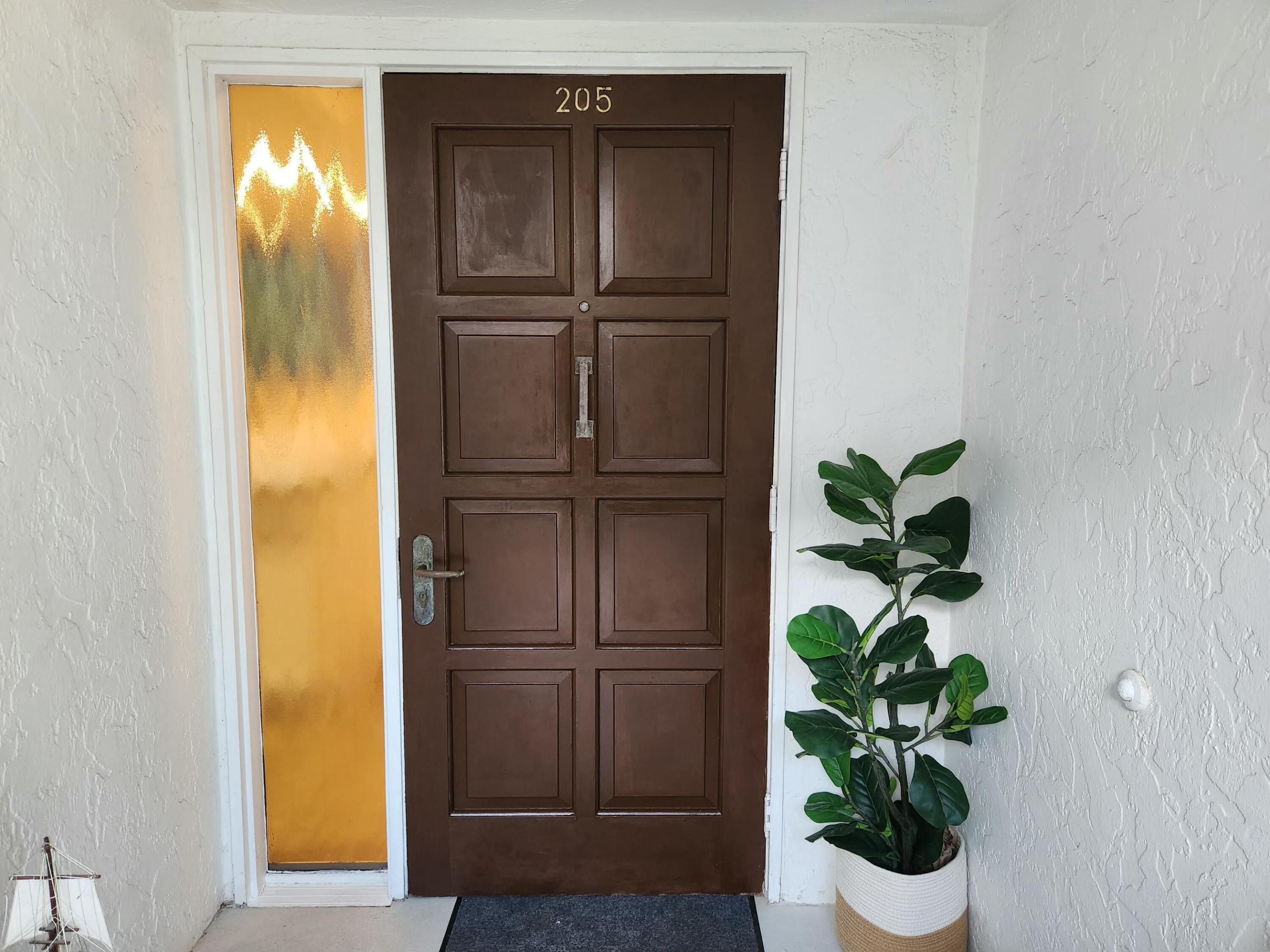2565 S Ocean Boulevard 205n