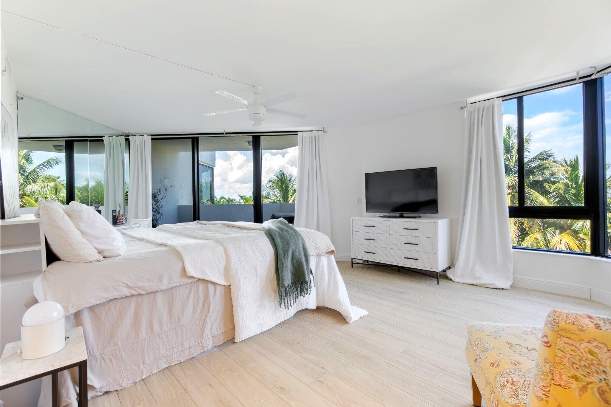 2565 S Ocean Boulevard 205-N