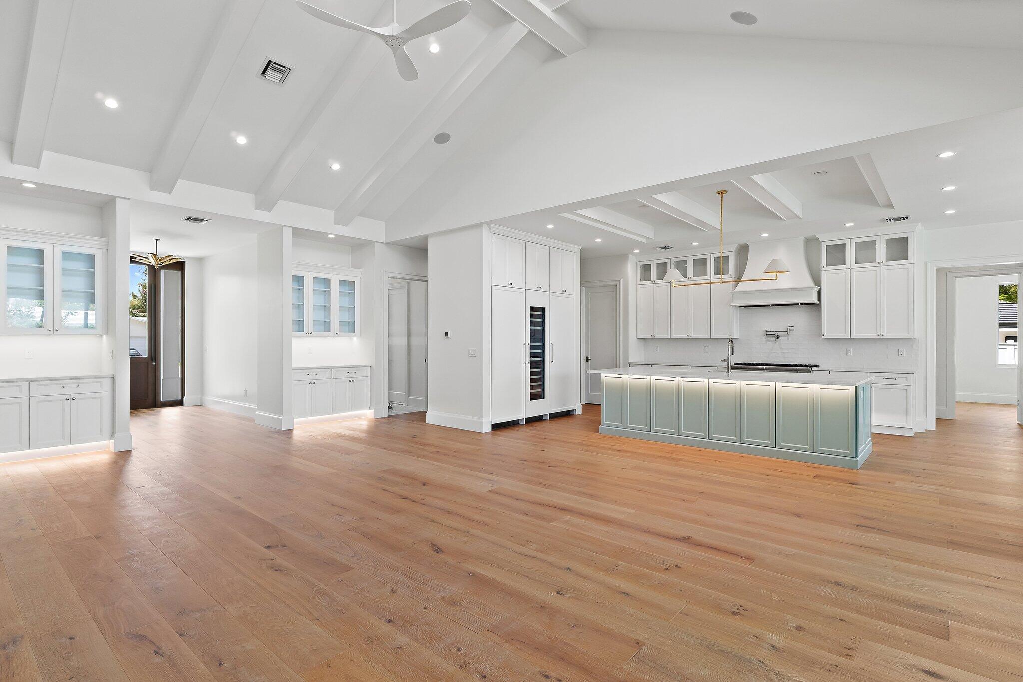 131 Dory Road S