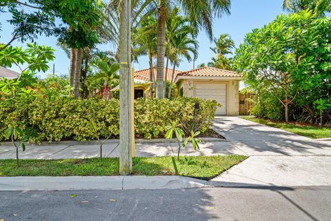 A home in Lake Worth Beach