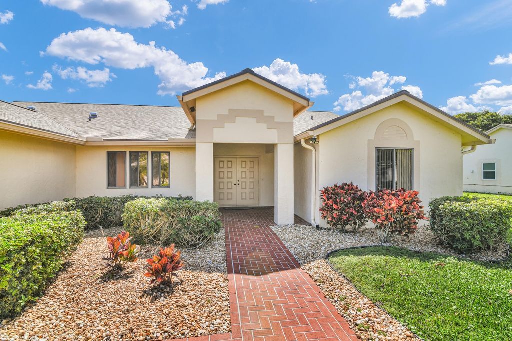 Photo of 2660 Riviera Drive, Delray Beach, FL 33445 (MLS # F10552770)