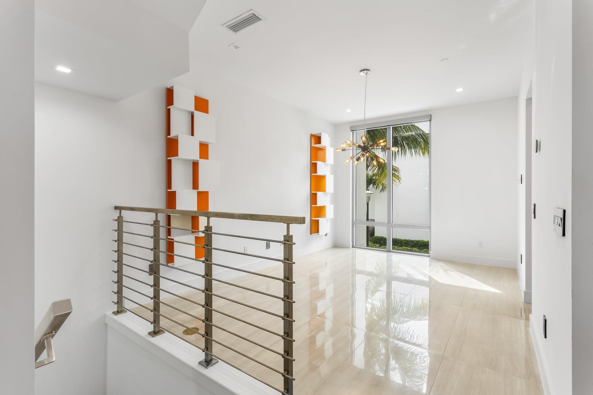 SPANISH RIVER TOWNHOMES - Residential Lease