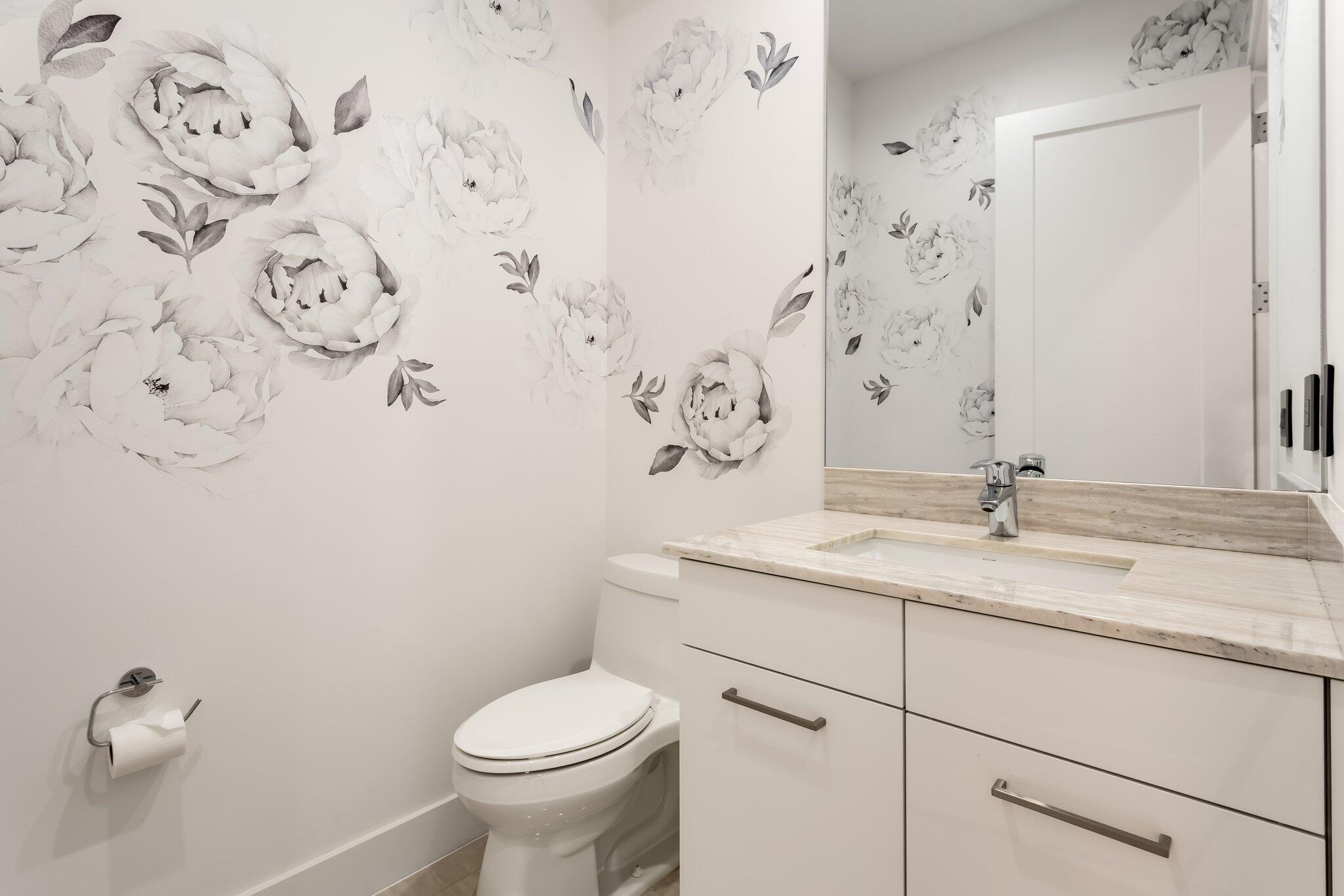 SPANISH RIVER TOWNHOMES - Residential Lease