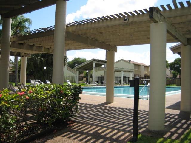 Arrowhead Golf & Tennis C - Residential Lease