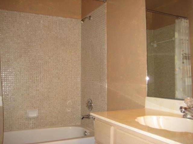 Arrowhead Golf & Tennis C - Residential Lease