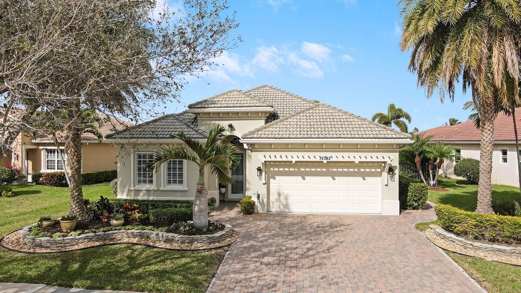Photo of 12082 Aviles Circle, Palm Beach Gardens, FL 33418 (MLS # R10959711)