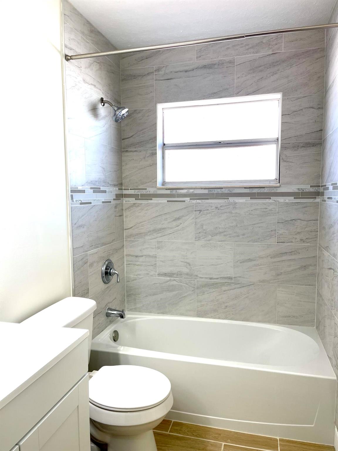 DIXIE PARK ADDITION - Residential Lease