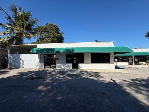 1225 N Military Trail Trail West Palm Beach FL 