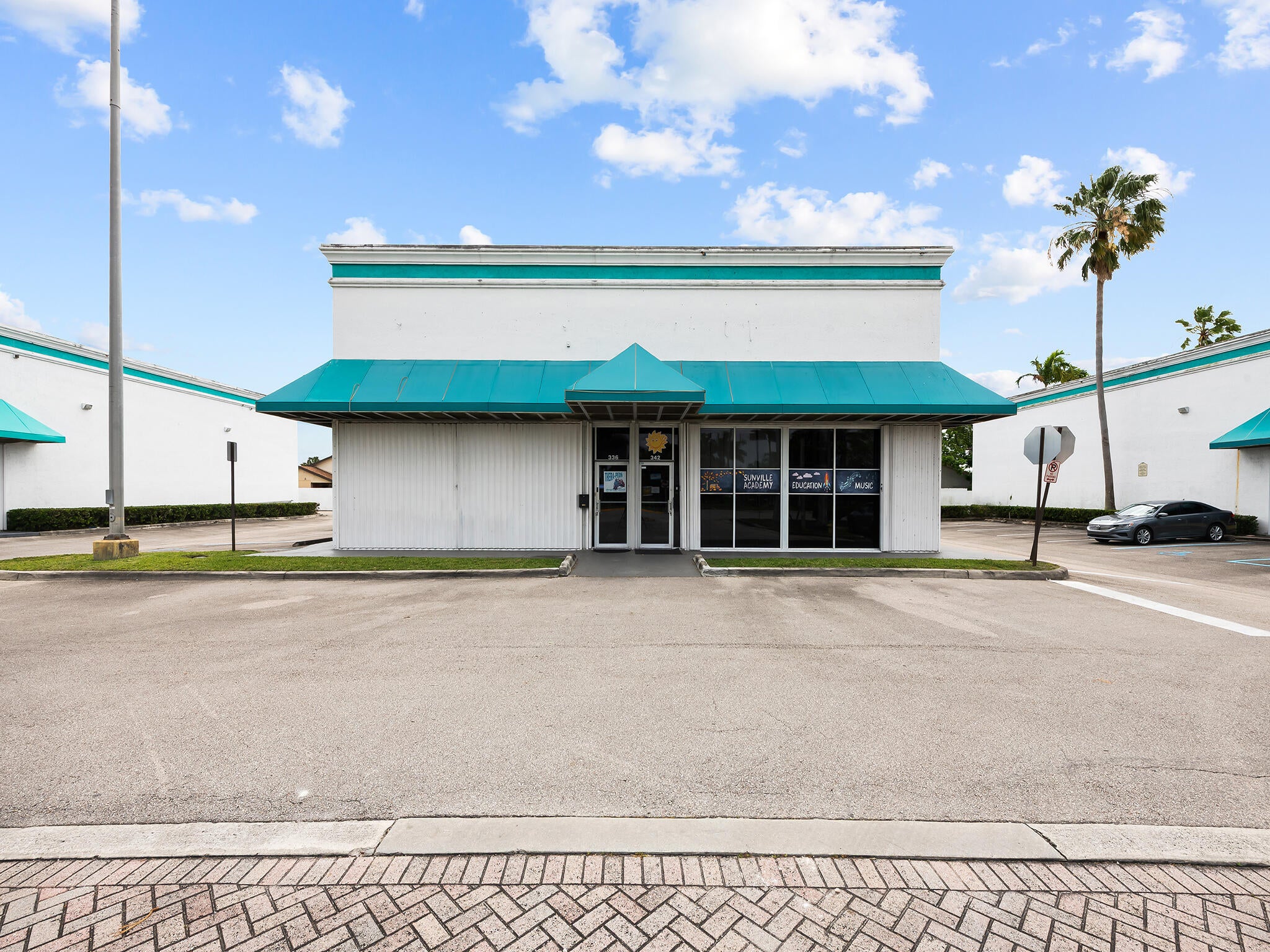 336 S POWERLINE Road 336 & 342