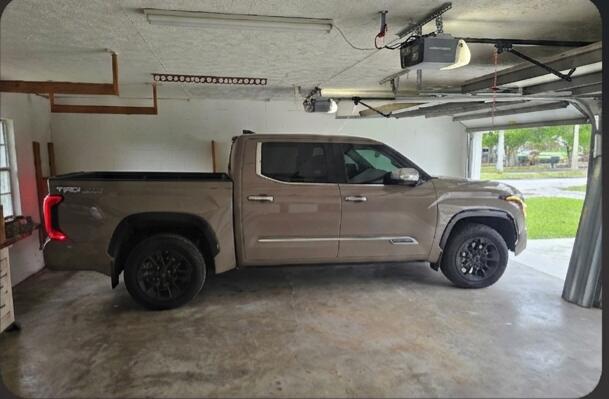 OCEAN BOULEVARD PARK - Residential