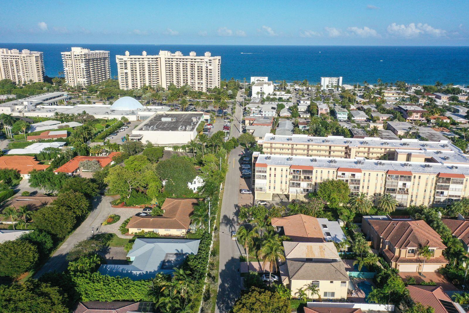 GOLDEN SHORES - Residential