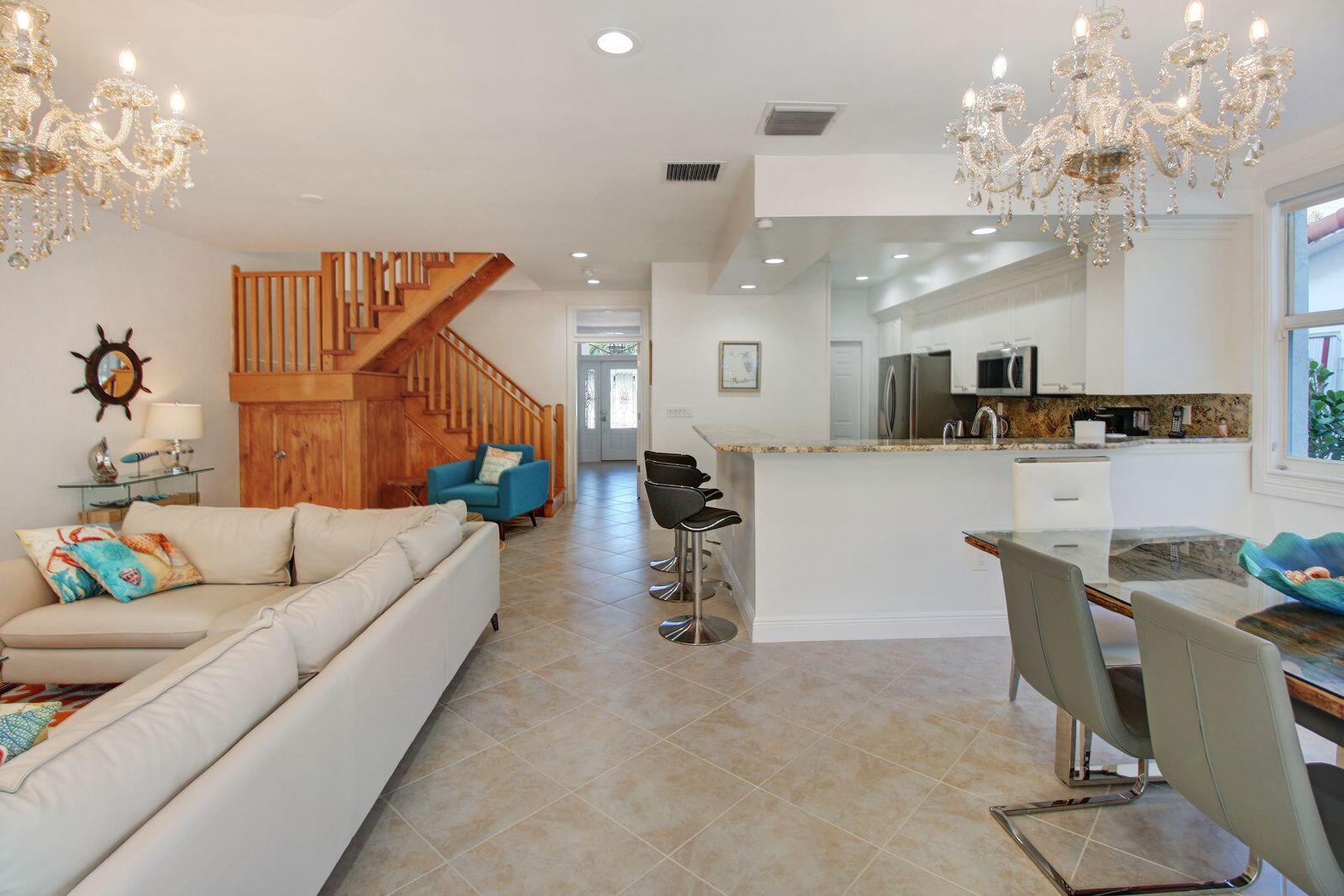 GOLDEN SHORES - Residential