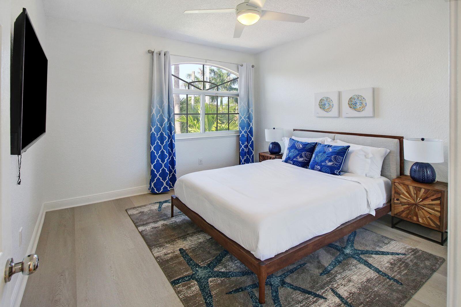 GOLDEN SHORES - Residential