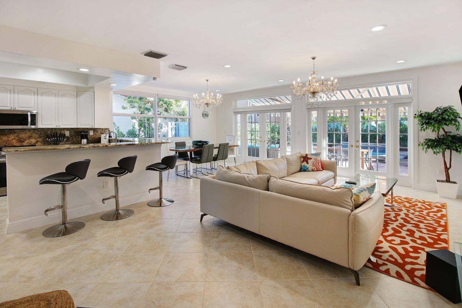 GOLDEN SHORES - Residential