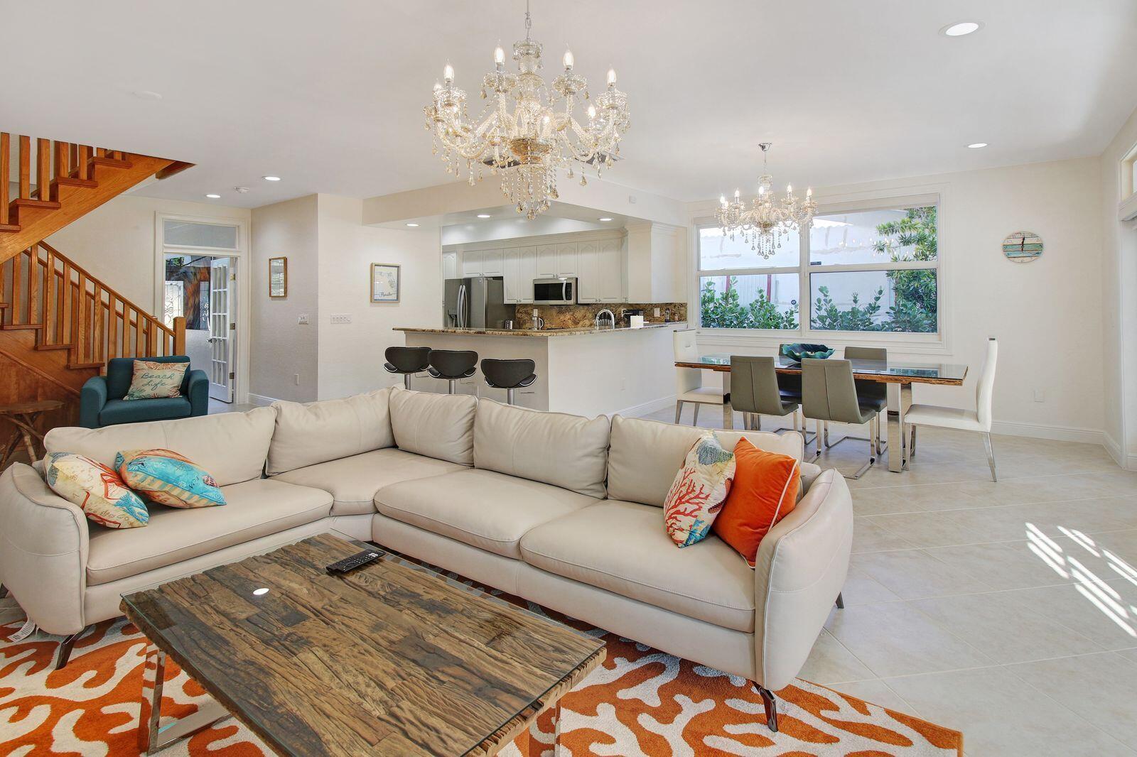 GOLDEN SHORES - Residential
