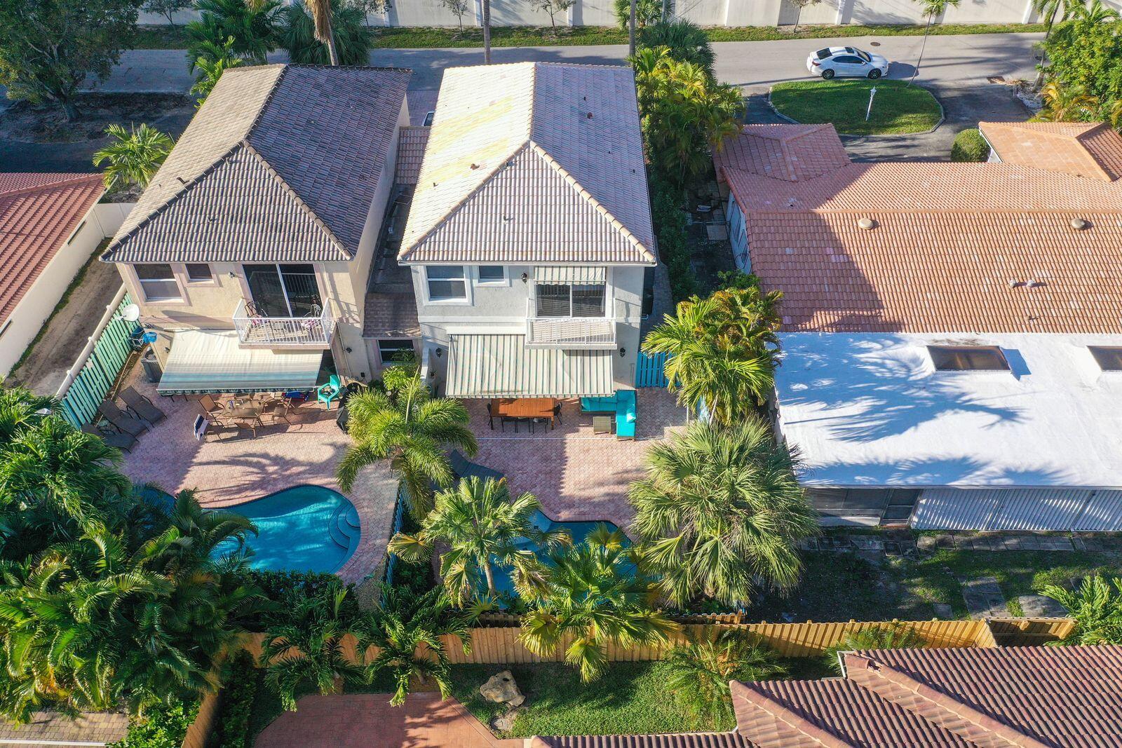 GOLDEN SHORES - Residential