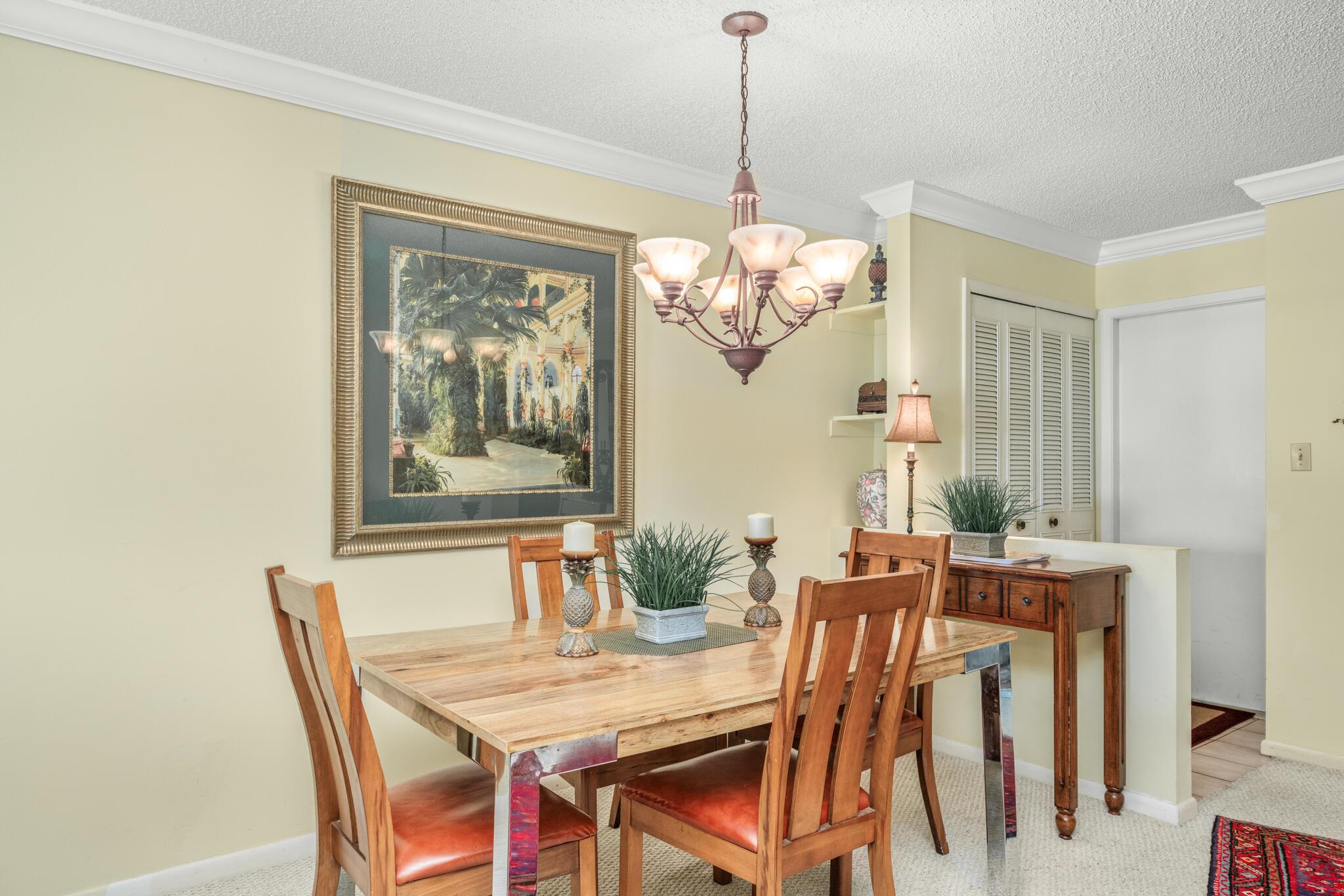 FAIRWAY VILLAS CONDO SNL - Residential Lease