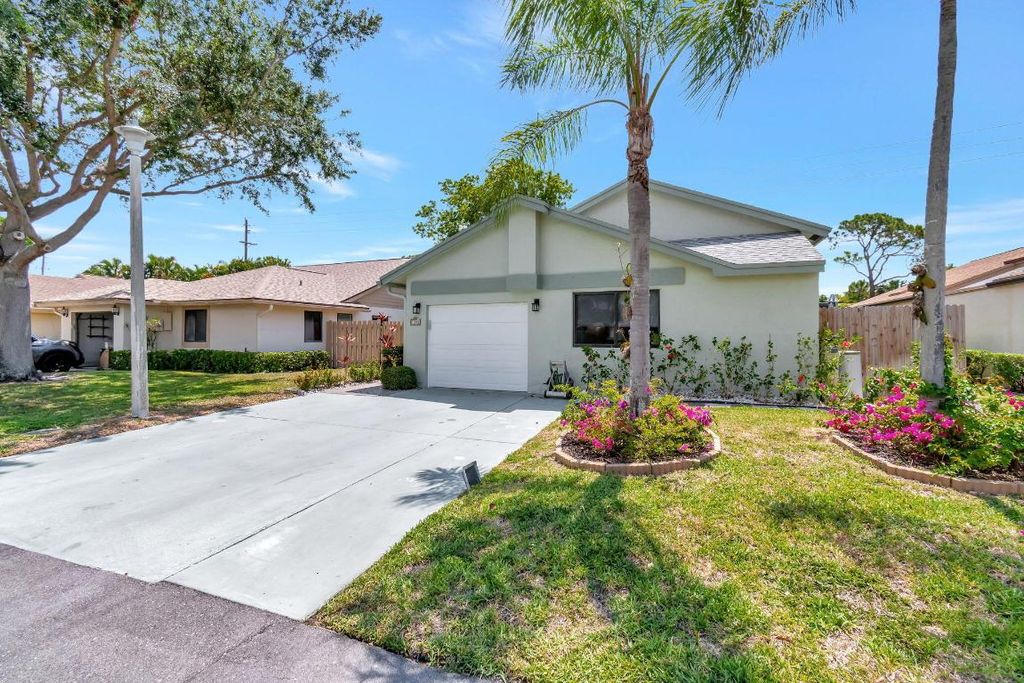 Photo of 1395 NW 23rd Lane, Delray Beach, FL 33445 (MLS # R11125663)