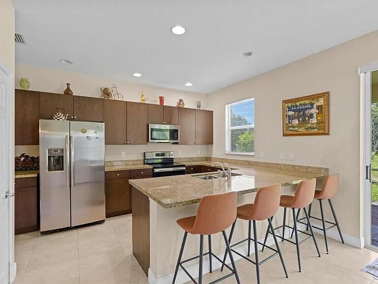 1513 NW Cataluna Circle