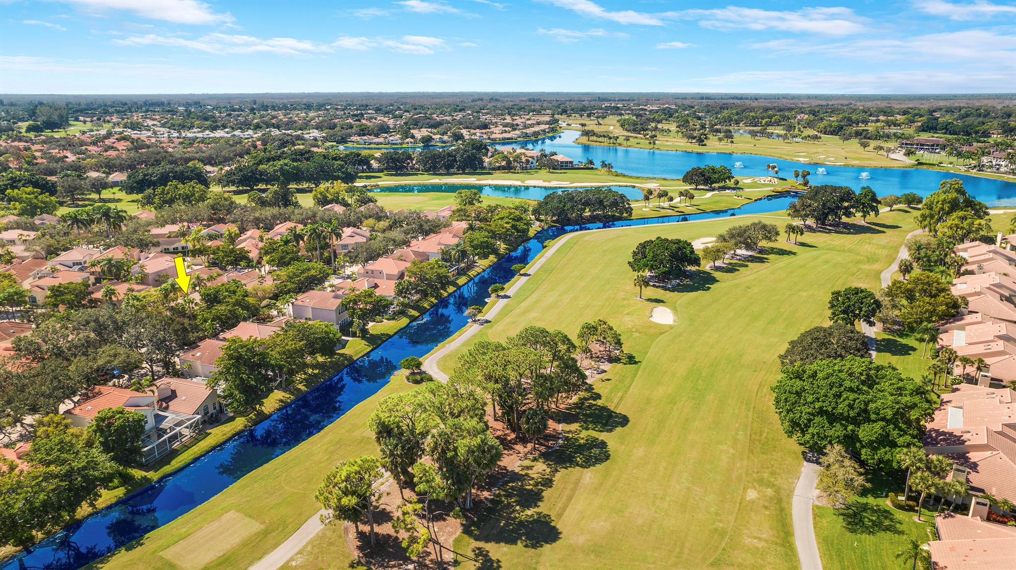 VILLA D ESTE - Residential Lease