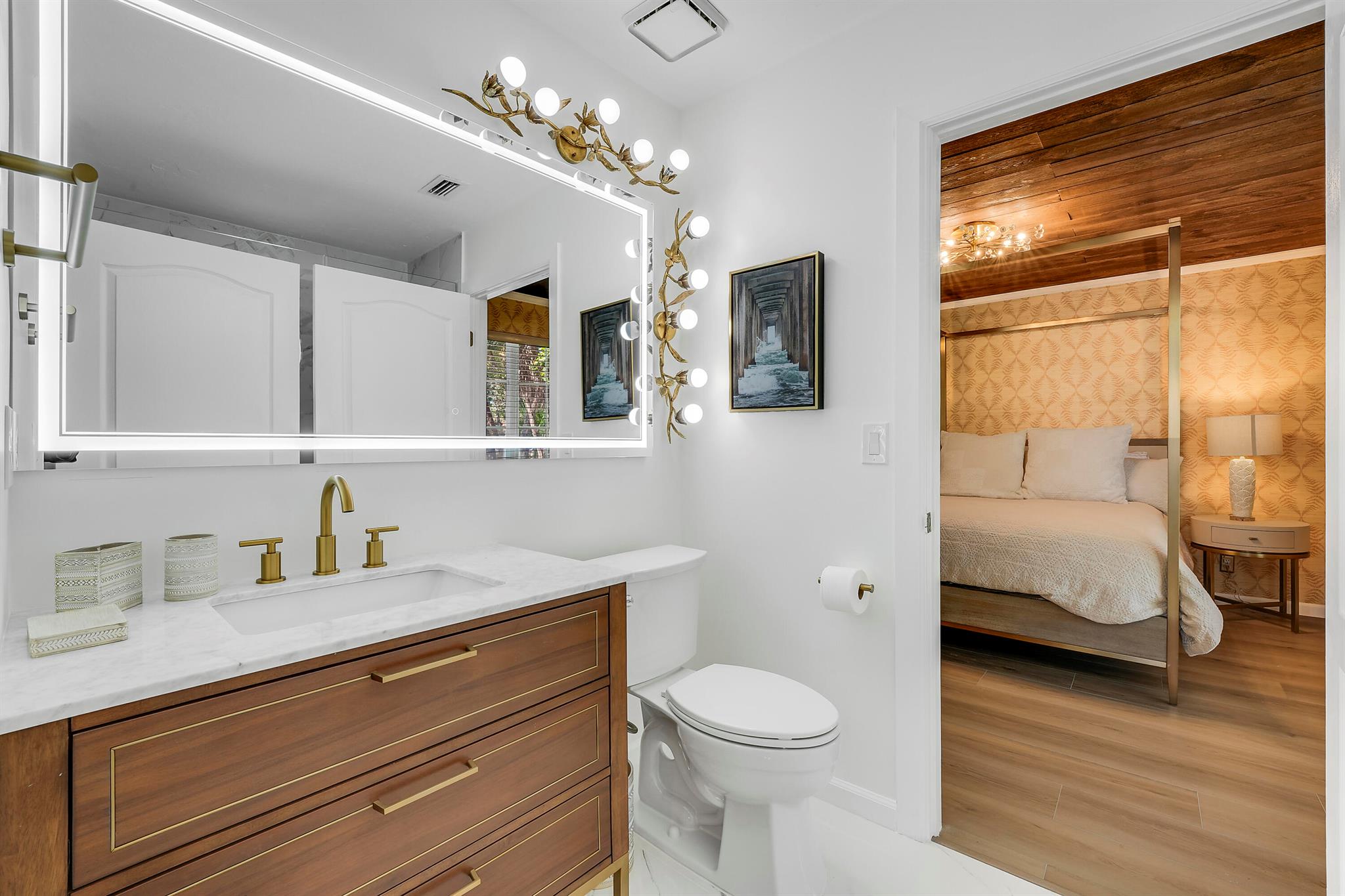 VILLA D ESTE - Residential Lease