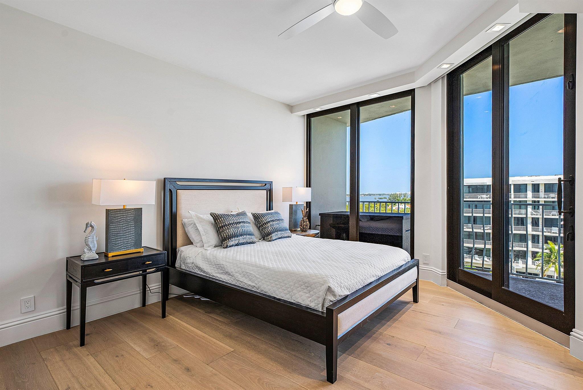 TWO THOUSAND COND AT SLOA - Residential