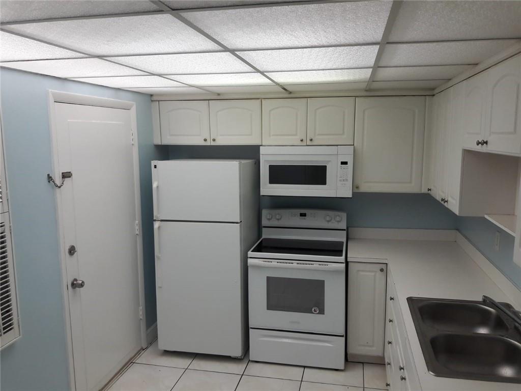 Rolling Greens - Residential Lease