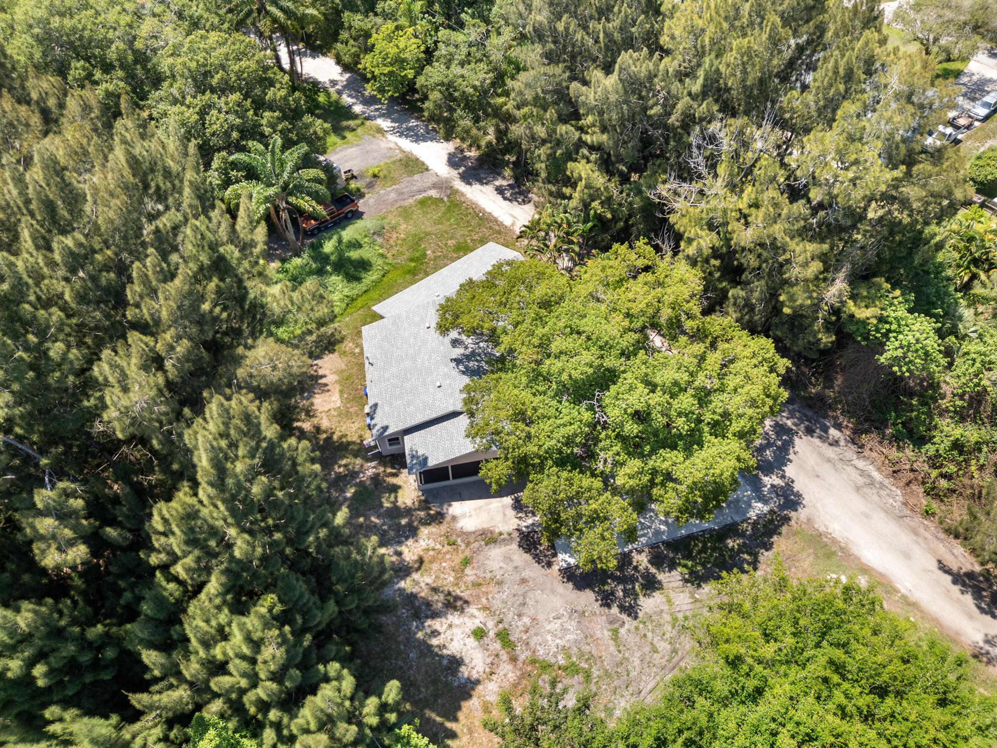 2735 6th Street, Vero Beach, FL, 32968/$329,900 4 2735 6th Street
